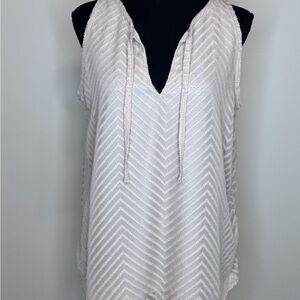 Maurices Tank Top Womens Large Tan Chevron Pattern V-Neck String Tie Spring